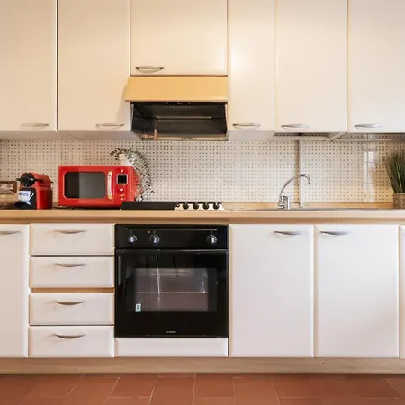 Daire Big Deluxe Apts Italian Style Lake&terrace