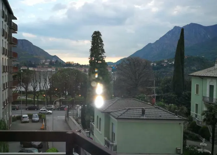 Big Deluxe Apts Italian Style Lake&terrace Daire