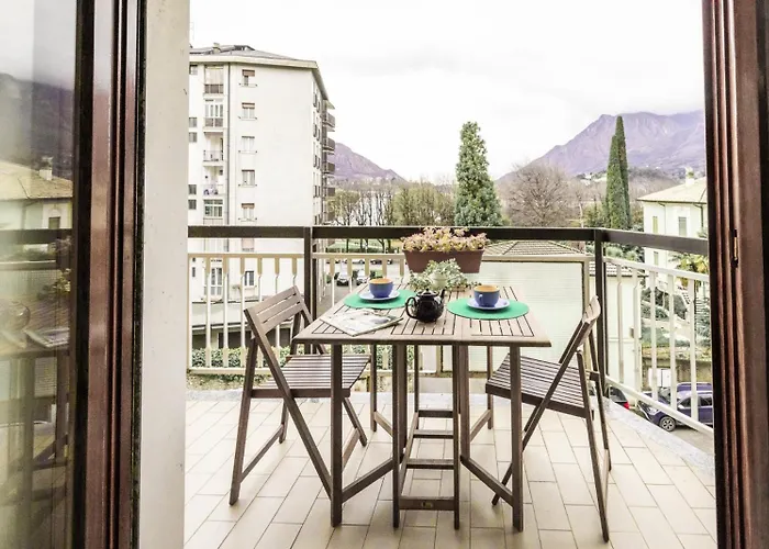 Big Deluxe Apts Italian Style Lake&terrace * Lecco