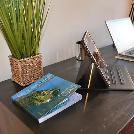 Διαμέρισμα Big Deluxe Apts Italian Style Lake&terrace *