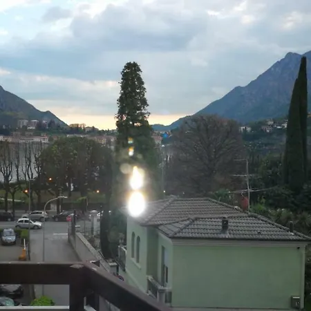 Big Deluxe Apts Italian Style Lake&terrace Διαμέρισμα